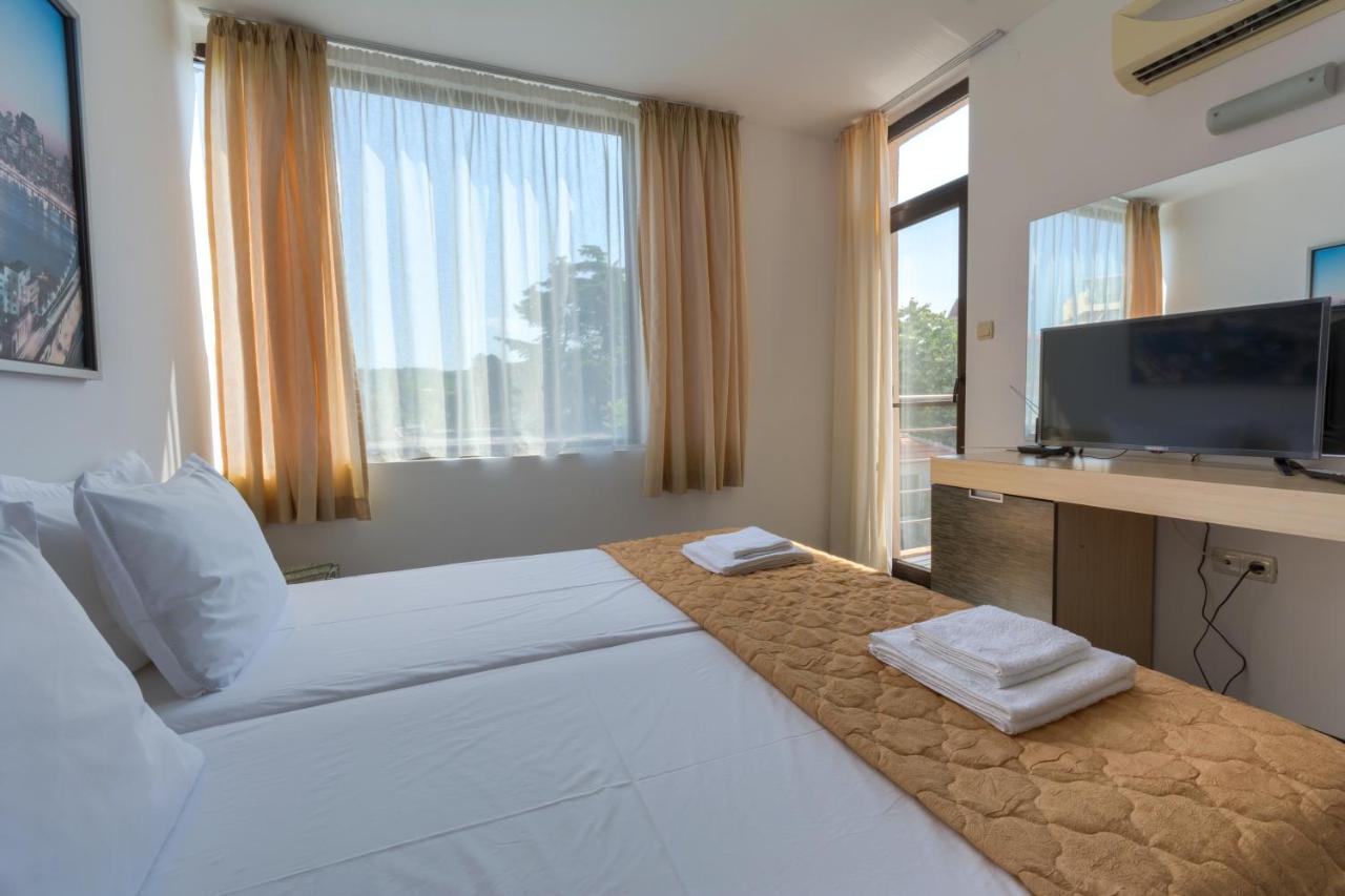 Hotel Odyssey โซโซโปล ภายนอก รูปภาพ